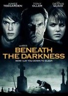 A sötétség alatt - Beneath the Darkness (2011)