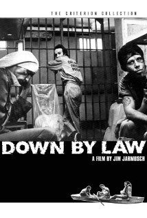 Törvénytől sújtva (1986)